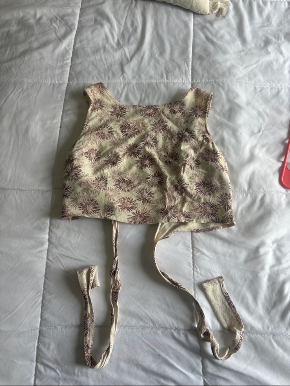 Floral Crop Tie-Back Tank Top in Cream and Mauve